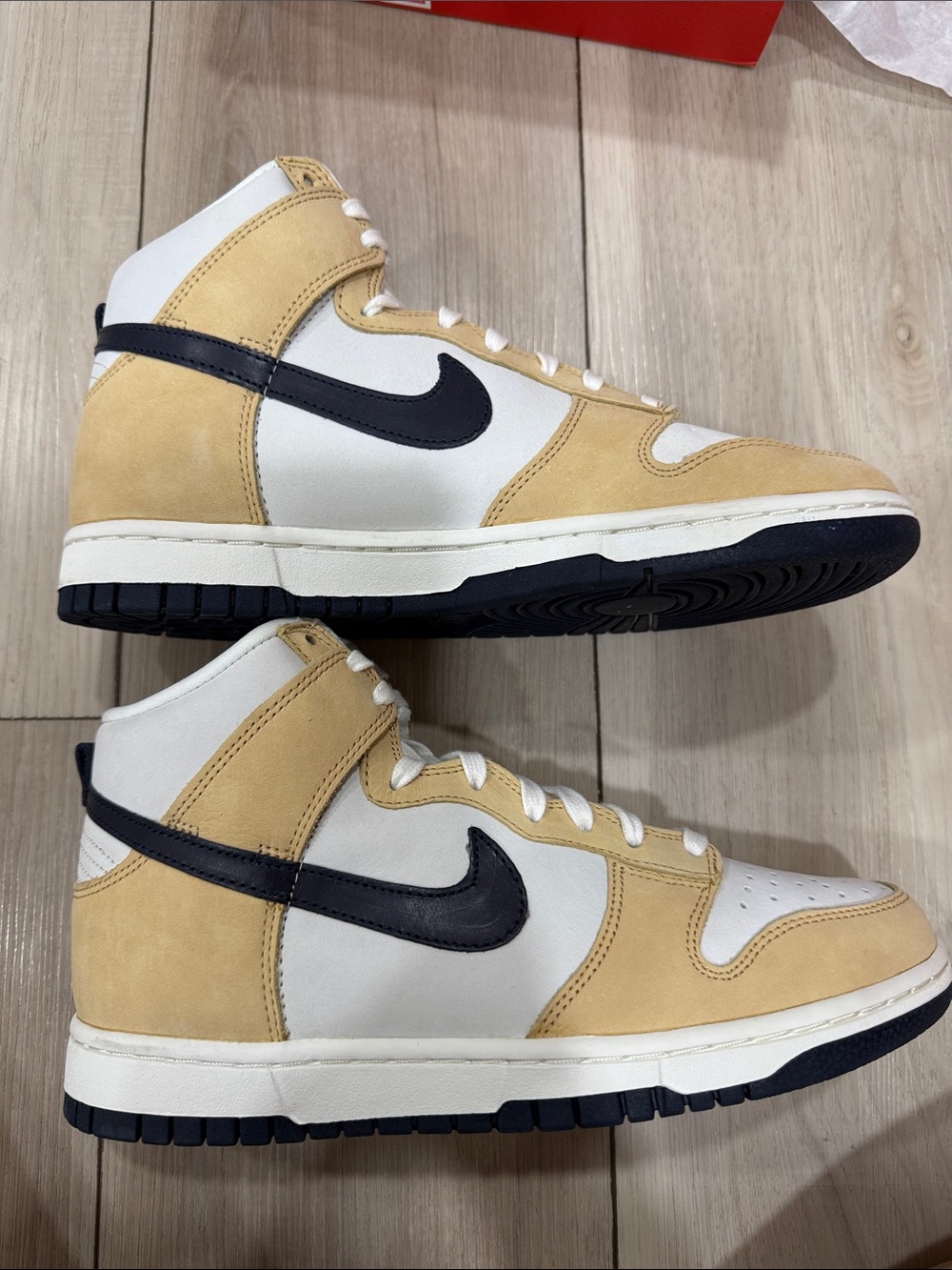 Nike High-Top Sneakers in Beige, White and Black